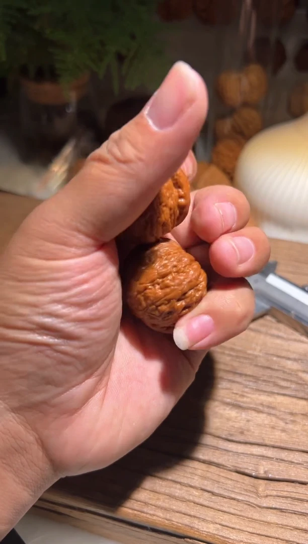 【闪购商品】文玩核桃吊坠宇宙铁锤199