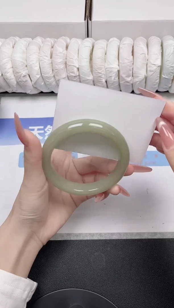 未镶嵌手镯石英质玉22-62