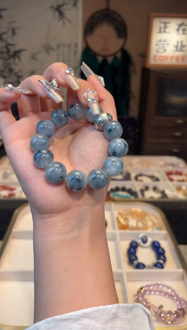 【闪购商品】水晶手链合金蓝兔毛团团