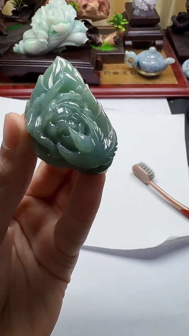 吊坠(不含链)未镶嵌翡翠1
