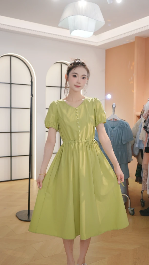Z8631 2025夏季新款女装连衣裙短袖轻奢时尚收腰中长款
