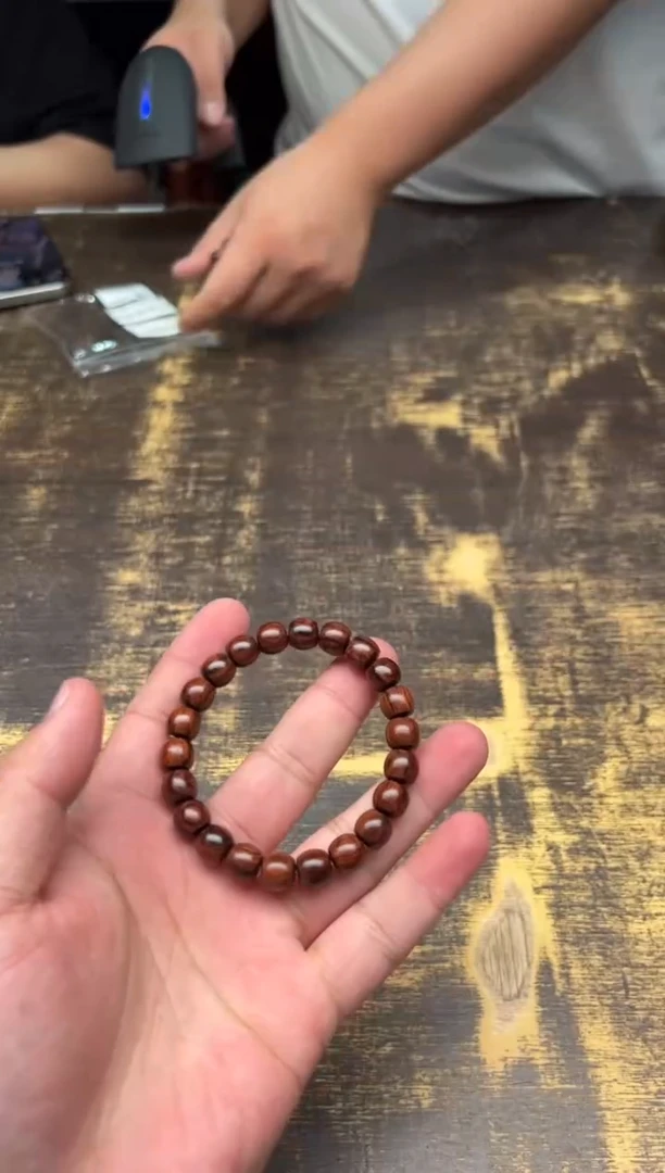 黄花梨/降香黄檀手串/手链海黄精工直切8.8*9.9