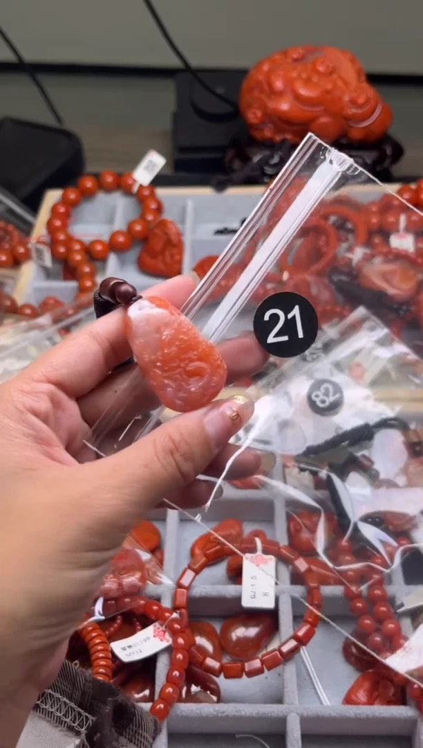 【闪购商品】南红玛瑙珠宝奇石未镶嵌21