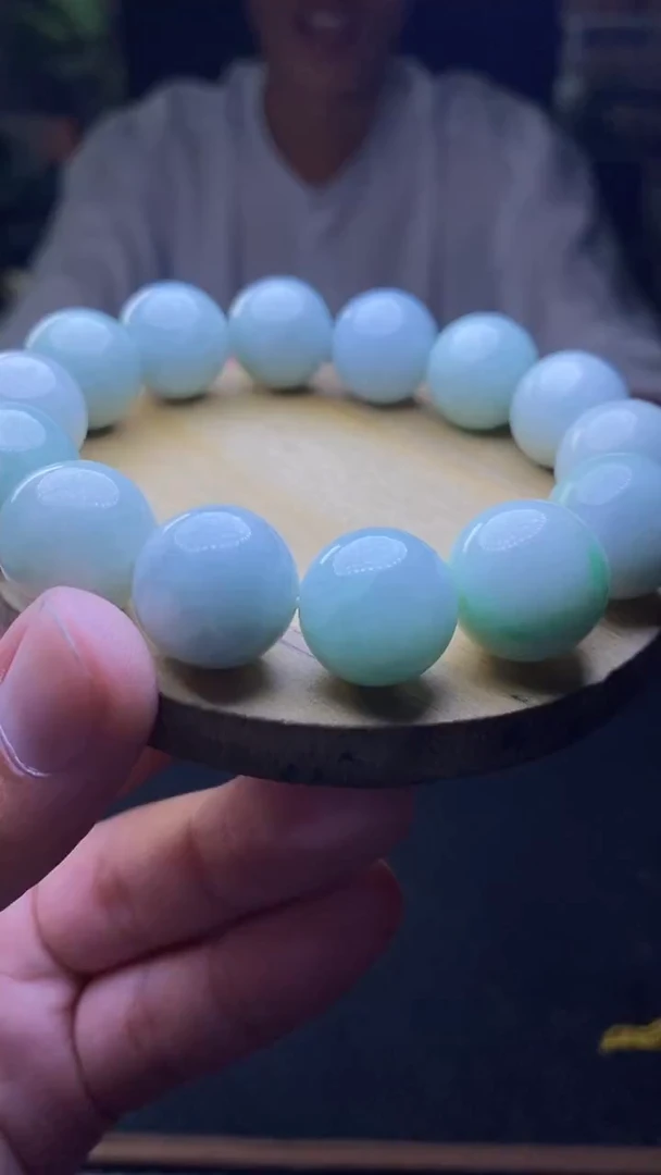定制翡翠未镶嵌天然缅甸A货翡翠，多样性发货，拍一发一