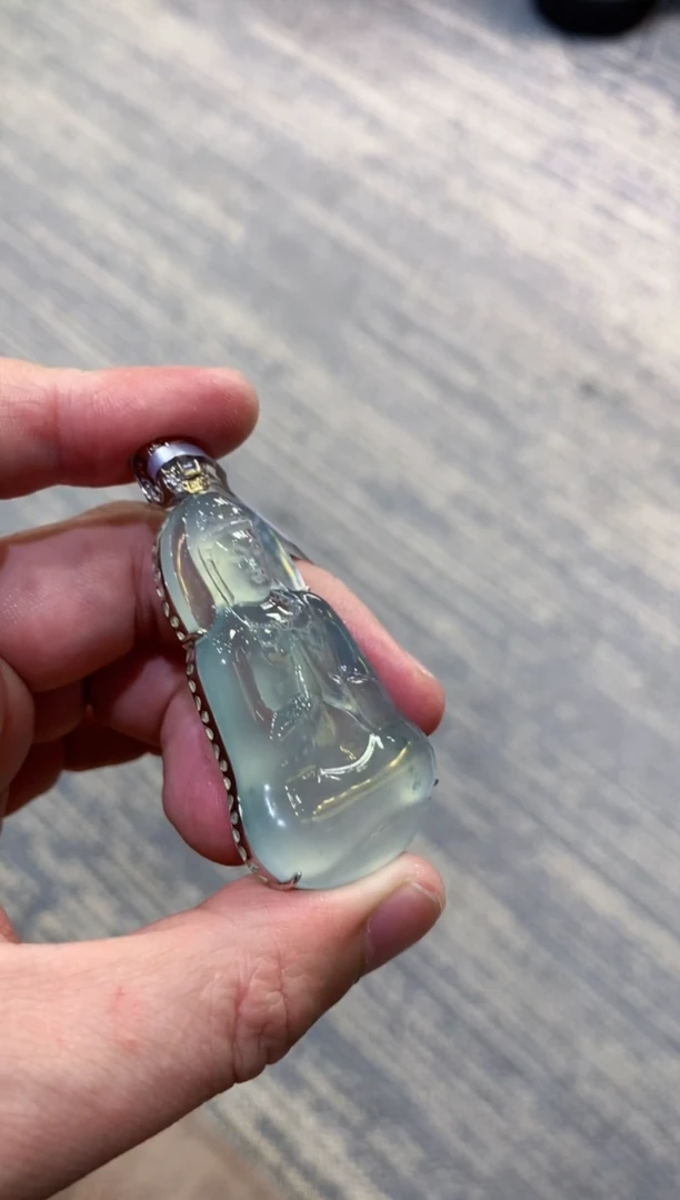 颈饰未镶嵌翡翠天然A货翡翠