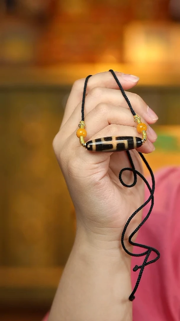 玛瑙/玉髓颈饰未镶嵌万字锁骨链