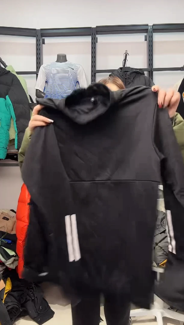 2251闪购编码  阿迪运动卫衣裤以直播间过款为准 尺码. S