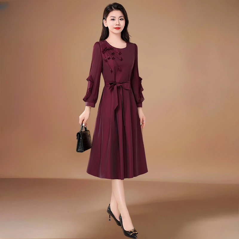 喜宴修身酒红色花朵装饰连衣裙女喜婆婆出行游玩年轻妈妈气质减龄