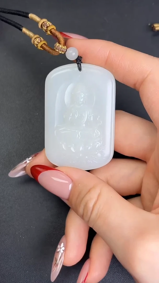 颈饰未镶嵌和田玉608059#新疆羊脂白玉观音牌