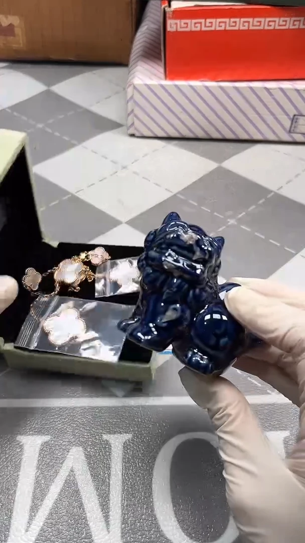 瓷片陶瓷如图所示周边