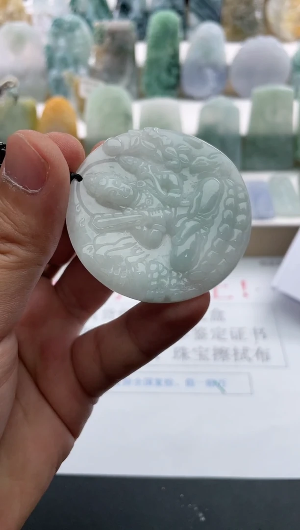 【闪购商品】翡翠颈饰未镶嵌..../1/21/ 295