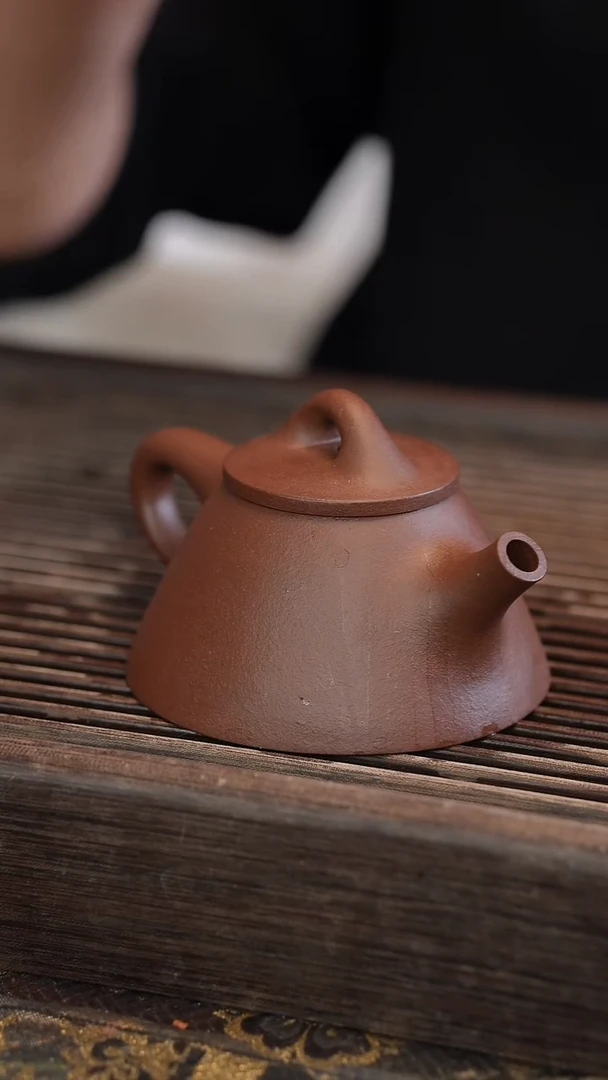 茶壶紫砂霸王石瓢 半手工 180cc