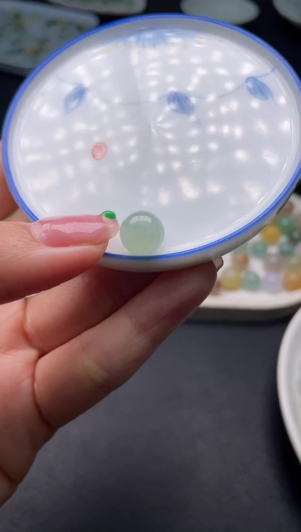 【闪购商品】翡翠颈饰未镶嵌啊A266