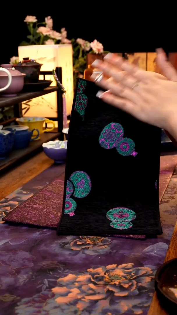 刺绣葫芦茶巾·········