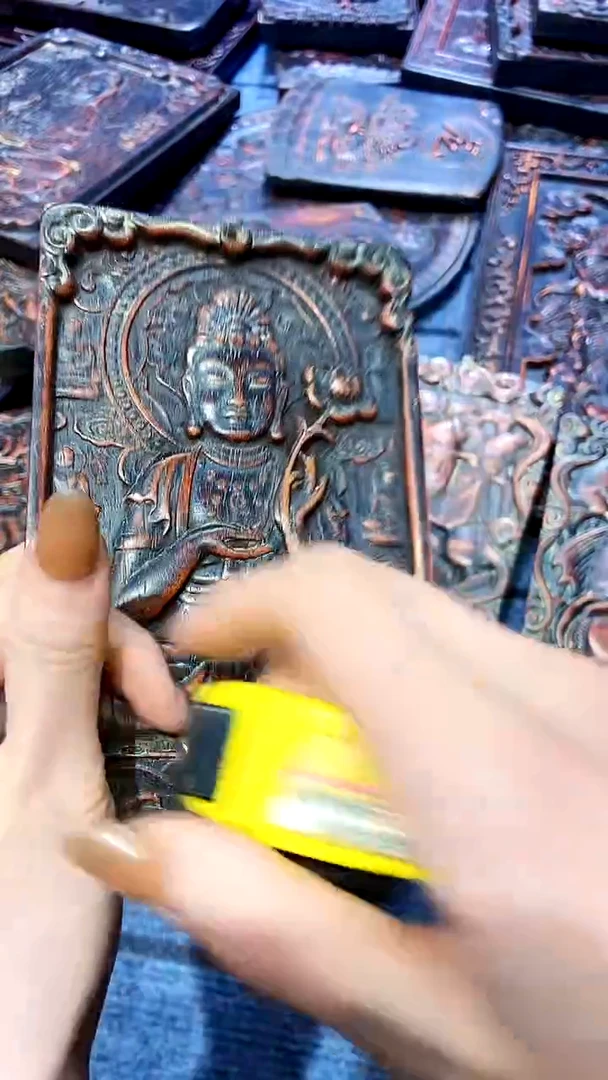 木紫檀雕刻一物一拍