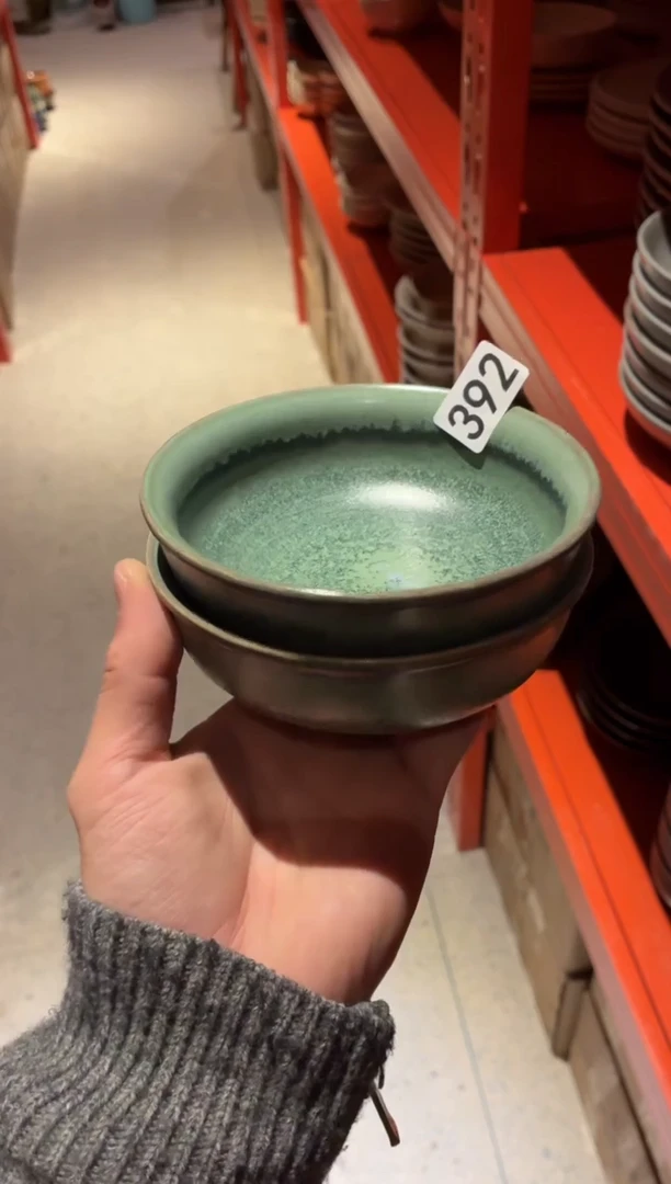 瓷片J****o392远山饭碗2个