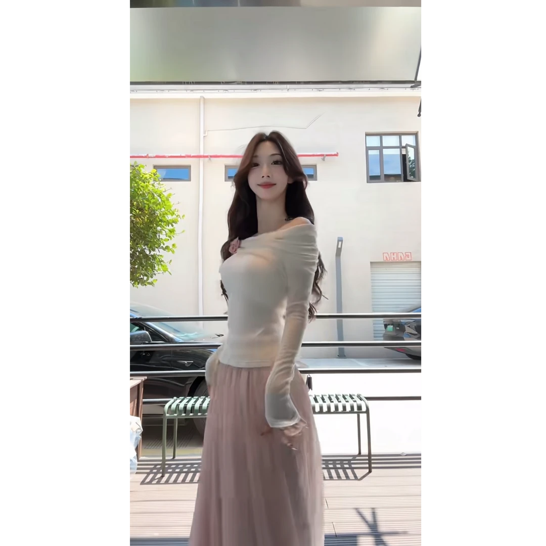 早秋气质一字肩小花长袖T恤韩系修身显瘦上衣女网纱半身裙两件套