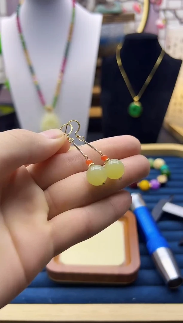 【闪购商品】和田玉耳饰14K金镶嵌E241