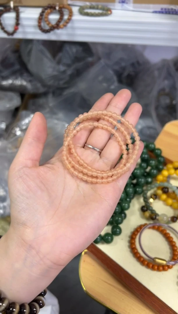 【闪购商品】石英质玉手链未镶嵌藕粉金丝玉小米珠多圈