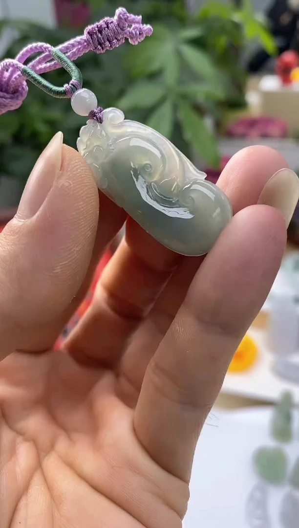 颈饰未镶嵌翡翠21天然缅甸翡翠A货如意