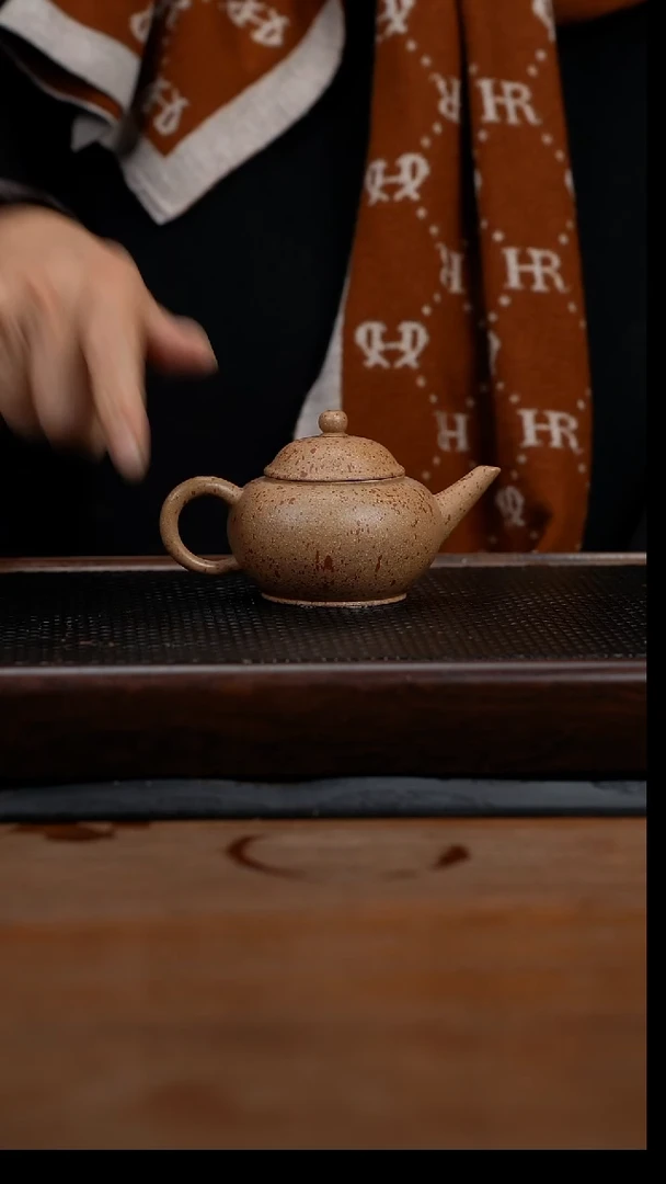 茶壶紫砂130cc黄龙山原矿桃花段泥水平6