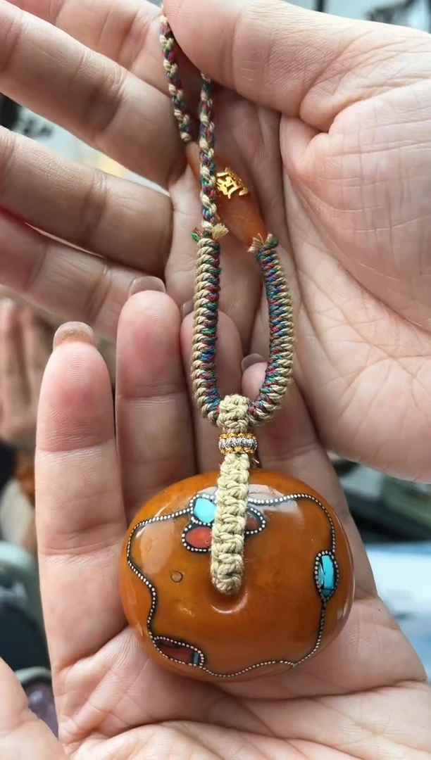 【闪购商品】琥珀珠宝奇石未镶嵌280发一件