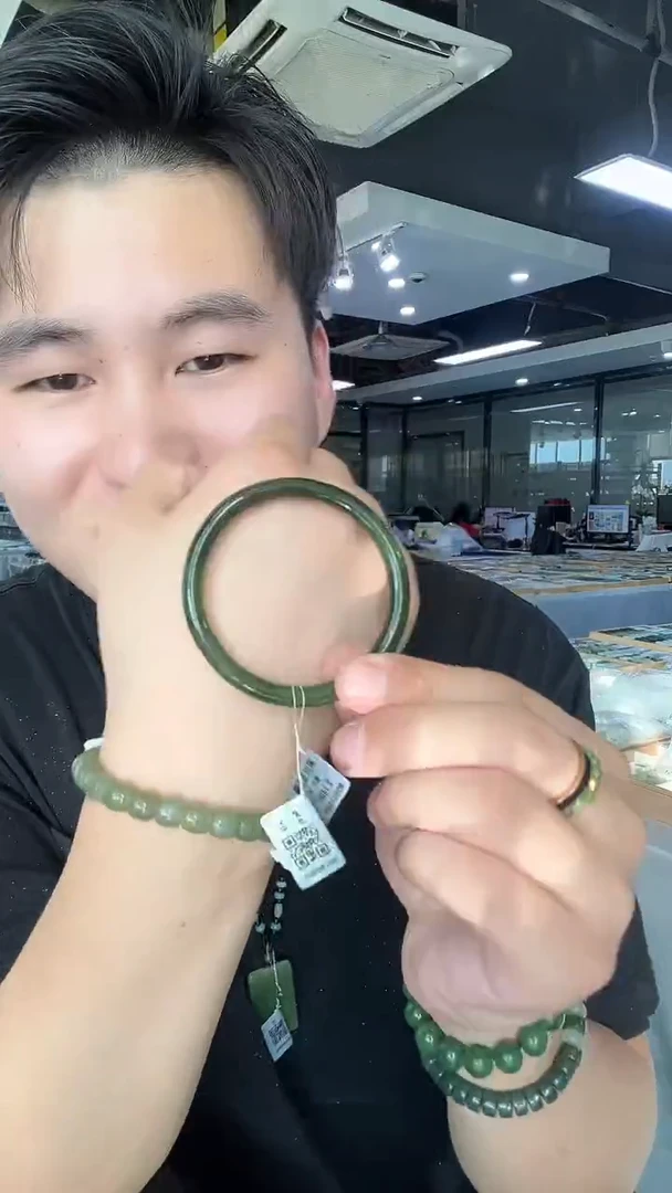 未镶嵌手镯和田玉54-55碧玉