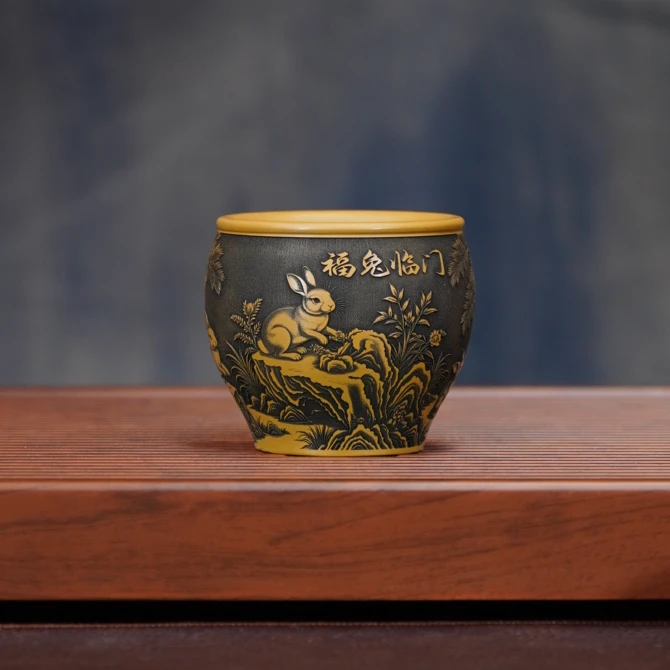 宜兴全手工原矿正宗茶具黄金朱泥刻福兔临门双层精美自用紫砂杯