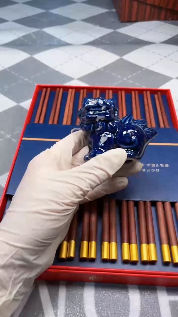 瓷片陶瓷如图所示周边