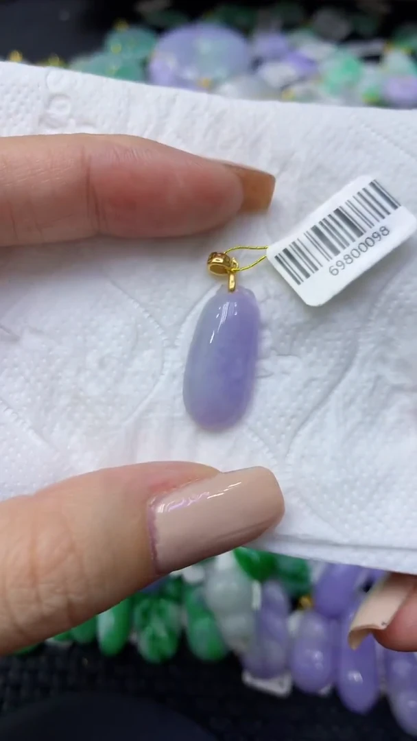 颈饰未镶嵌翡翠天然缅甸翡翠A货