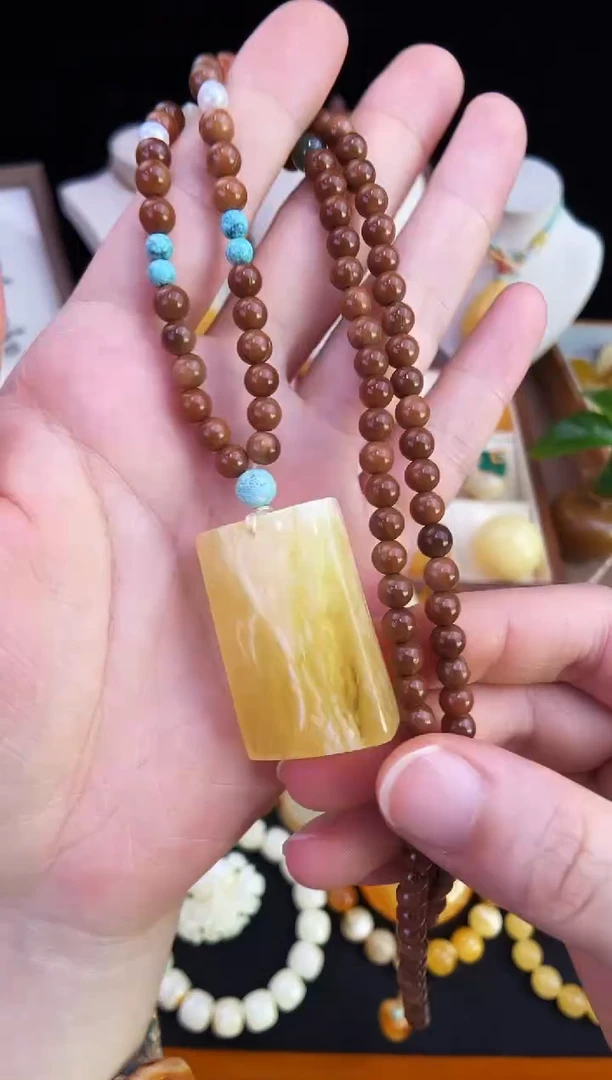 琥珀未镶嵌珠宝奇石柒月