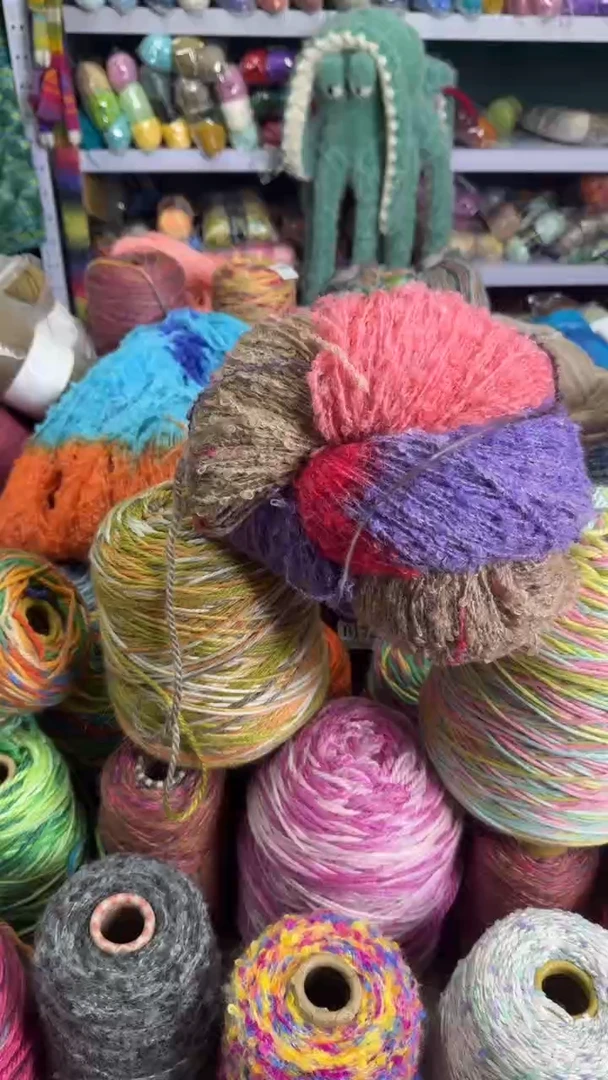 羊毛混纺梯田纱 粉紫卡其段然 0.82斤/把