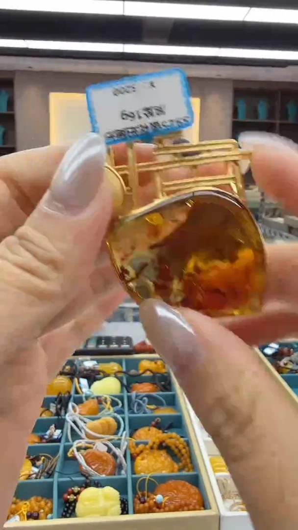 琥珀颈饰未镶嵌88秒拍号假一罚三