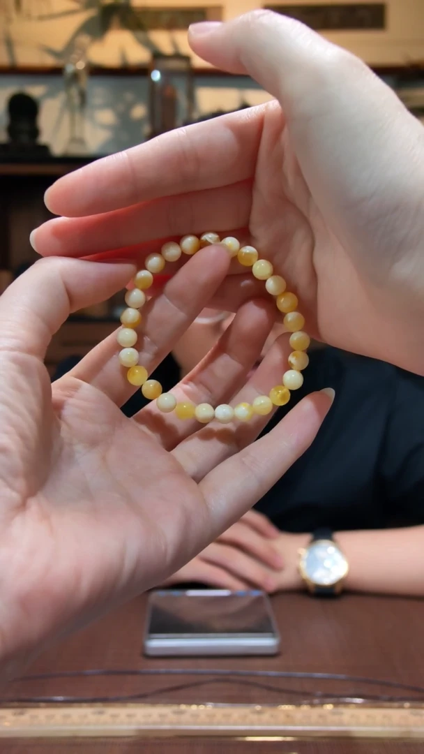 未镶嵌蜜蜡裸石蜜蜡圆珠手串YN7*