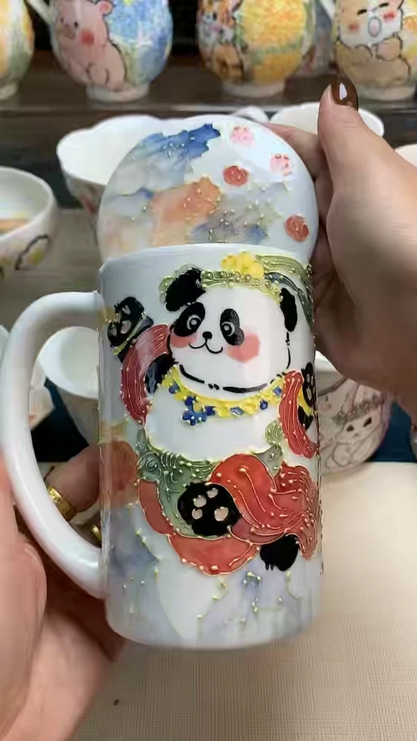 一味*手绘飞天熊猫系列带盖马克杯
