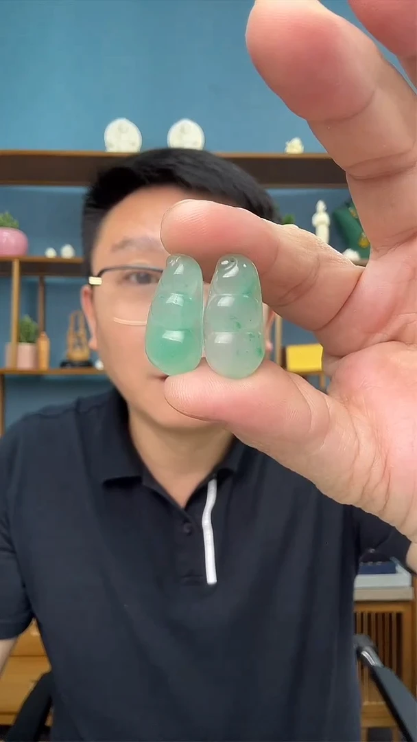 未镶嵌吊坠(赠链)琥珀微瑕介意勿拍78