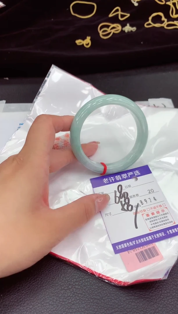 翡翠手镯未镶嵌111111111111