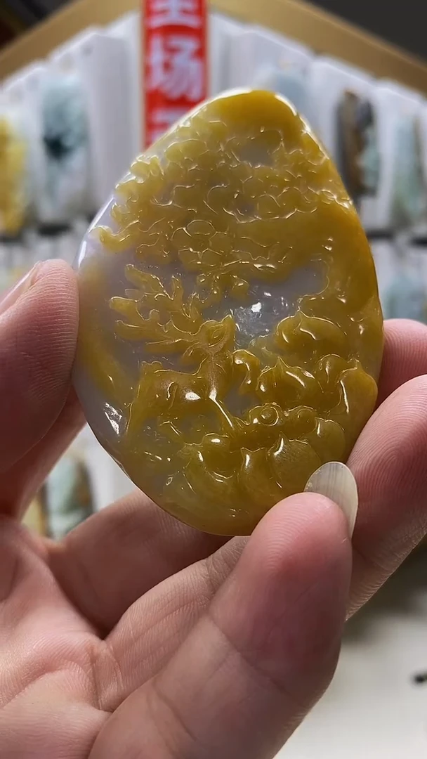 翡翠未镶嵌颈饰翡翠A货2025/5/25