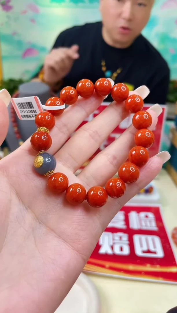 手链18K金镶嵌南红玛瑙@@ZY31225002