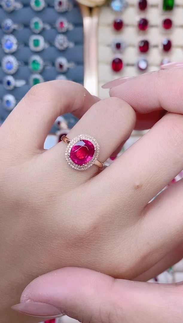18K金镶嵌碧玺戒指碧玺2.65ct