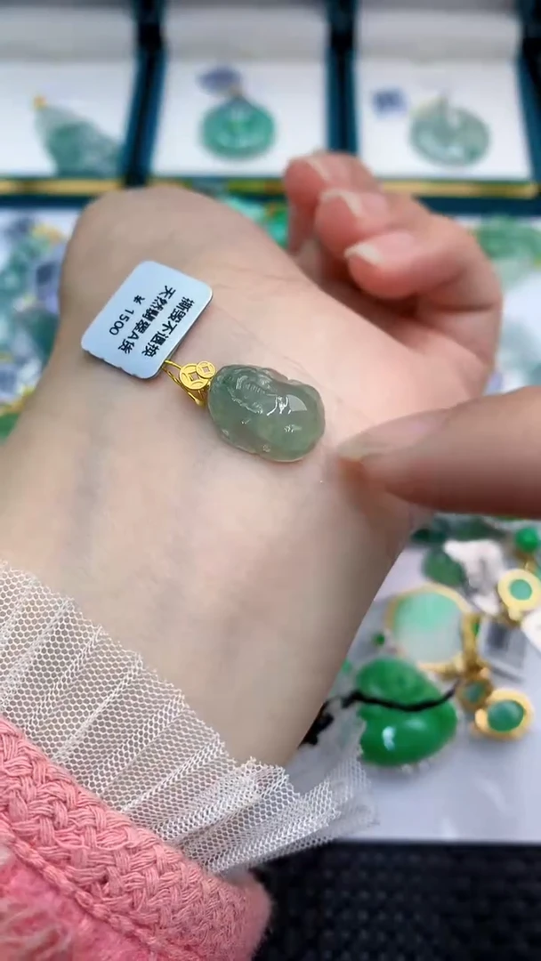 【闪购商品】翡翠颈饰18K金镶嵌            8