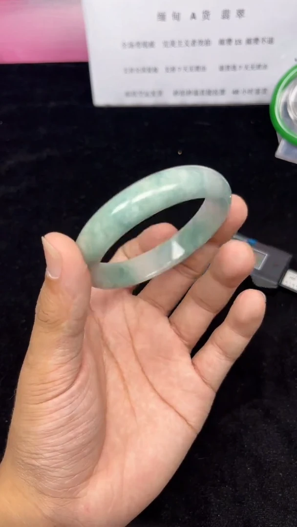 未镶嵌手镯翡翠爱*1