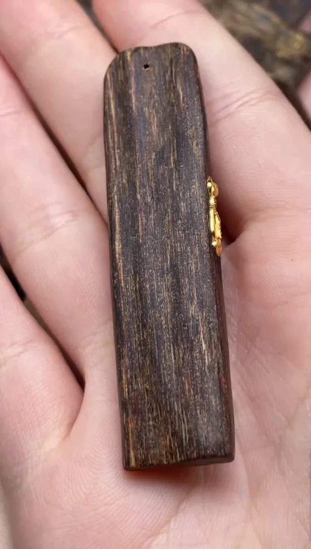 沉香吊坠沉香吊坠4