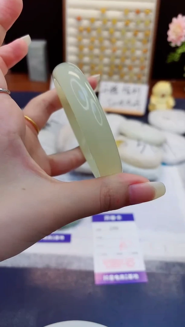 未镶嵌手镯石英质玉246-晴水-圈口65