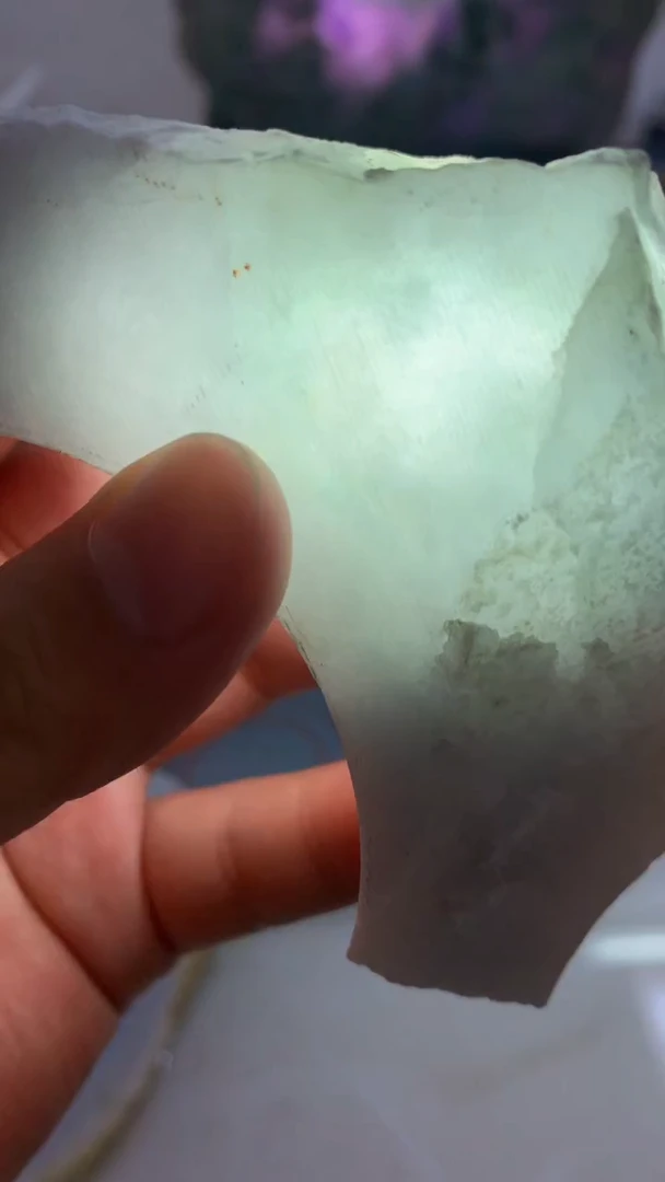 翡翠裸石0东0翡翠珠宝284