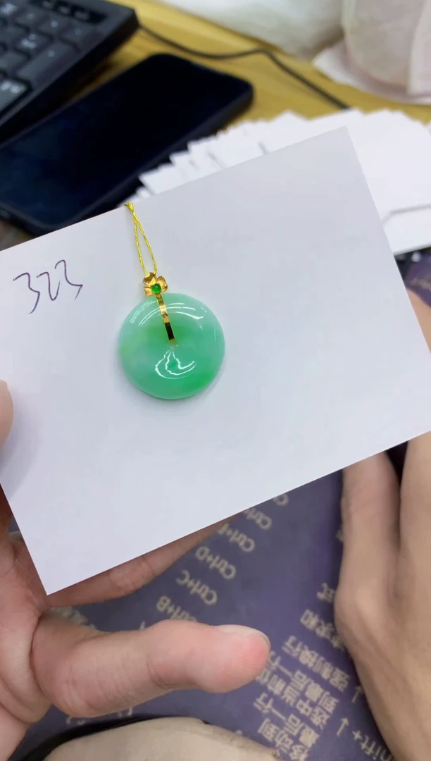 颈饰18K金镶嵌翡翠-**宝111111