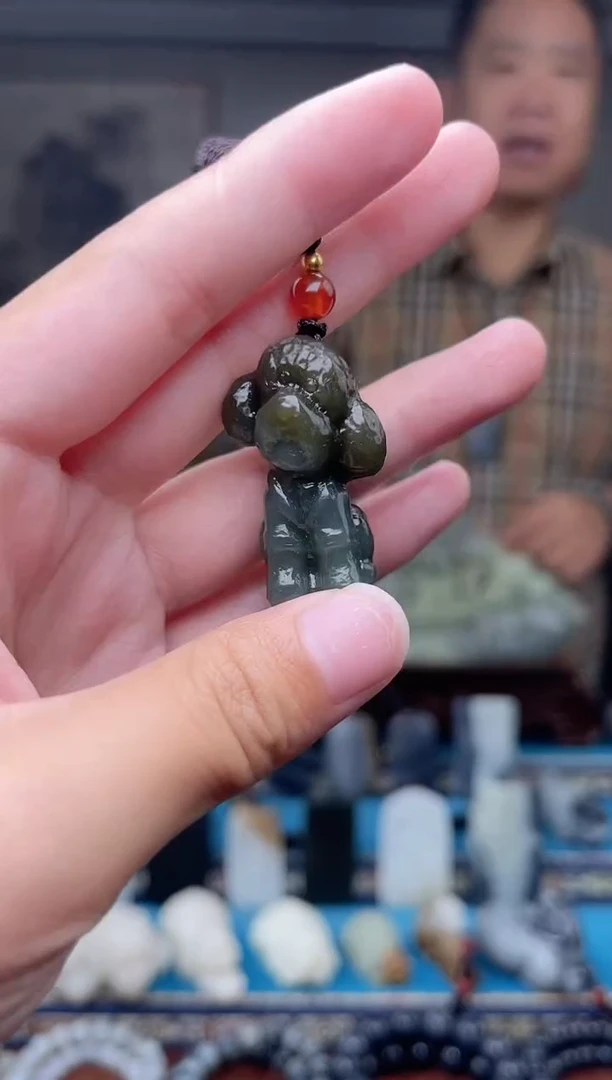 未镶嵌和田玉挂件1