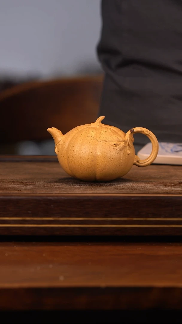 茶壶紫砂M****i手工泥黄金段南瓜
