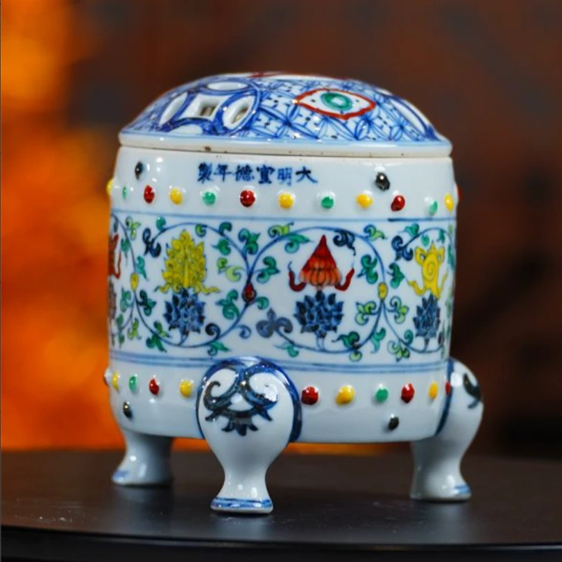 【樊匠造器】仿明宣德青花斗彩八宝缠枝莲三足香薰