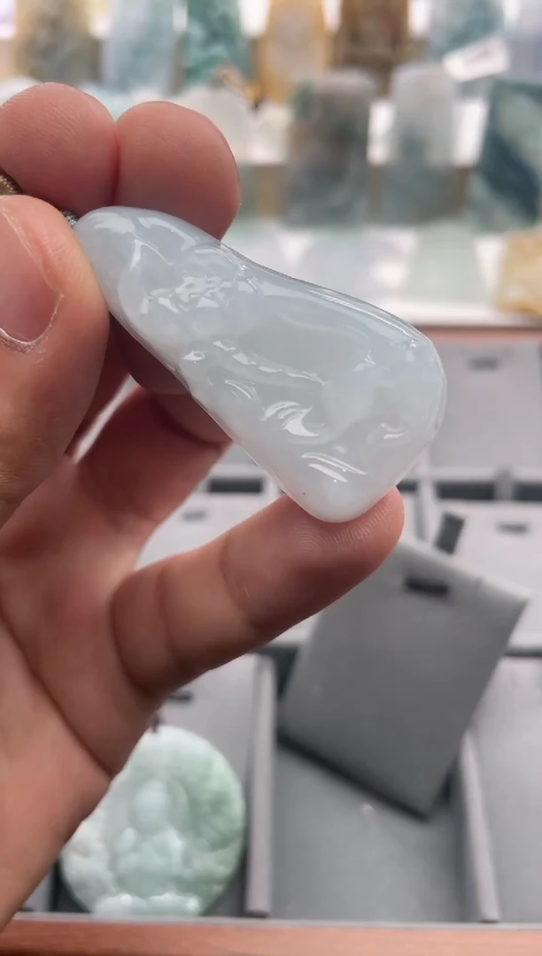 【闪购商品】翡翠颈饰未镶嵌..../1/17/55